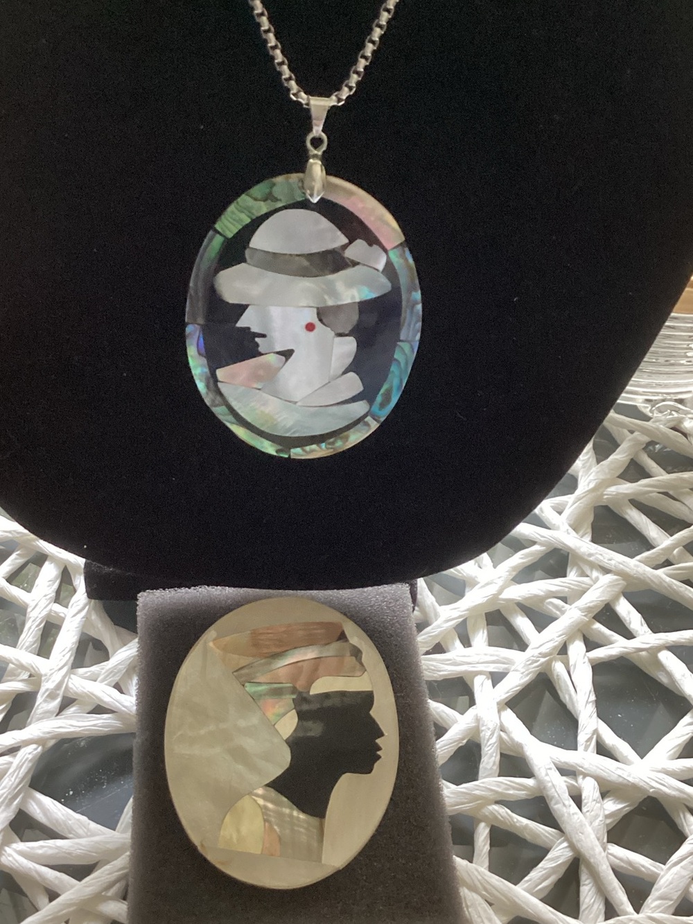 Mother of Pearl Silhouette Pendant Necklace and Brooch Set - Multicolor